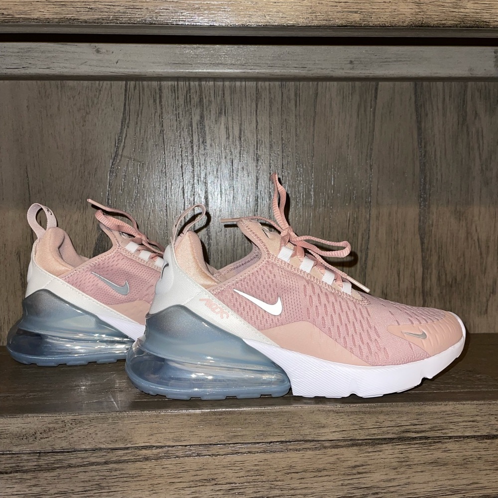 ***SOLD*** Nike air max 270’s